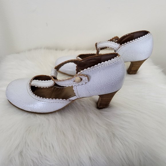 Espace white distressed mary jane heels size 7.5 - Picture 8 of 8